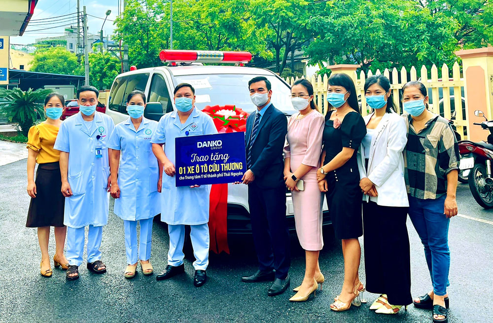 Hỗ trợ thường xuyên cho 20 người có hoàn cảnh đặc biệt khó khăn xã Quảng Giao